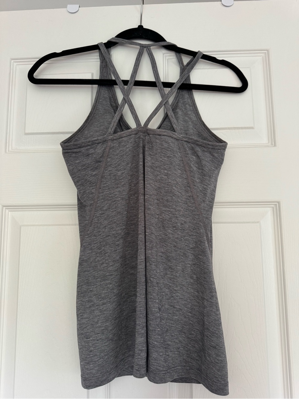 Gap Fit Gray Strappy Women's Athletic Tank Top - Picture 3 of 3